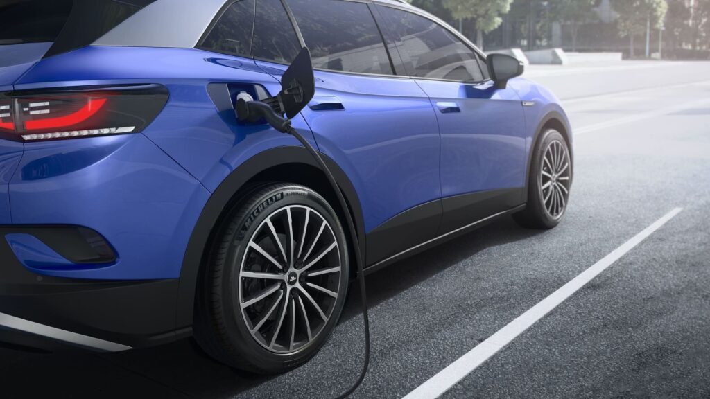 Vista-de-neumáticos-MICHELIN-para-EVs-e-Primacy