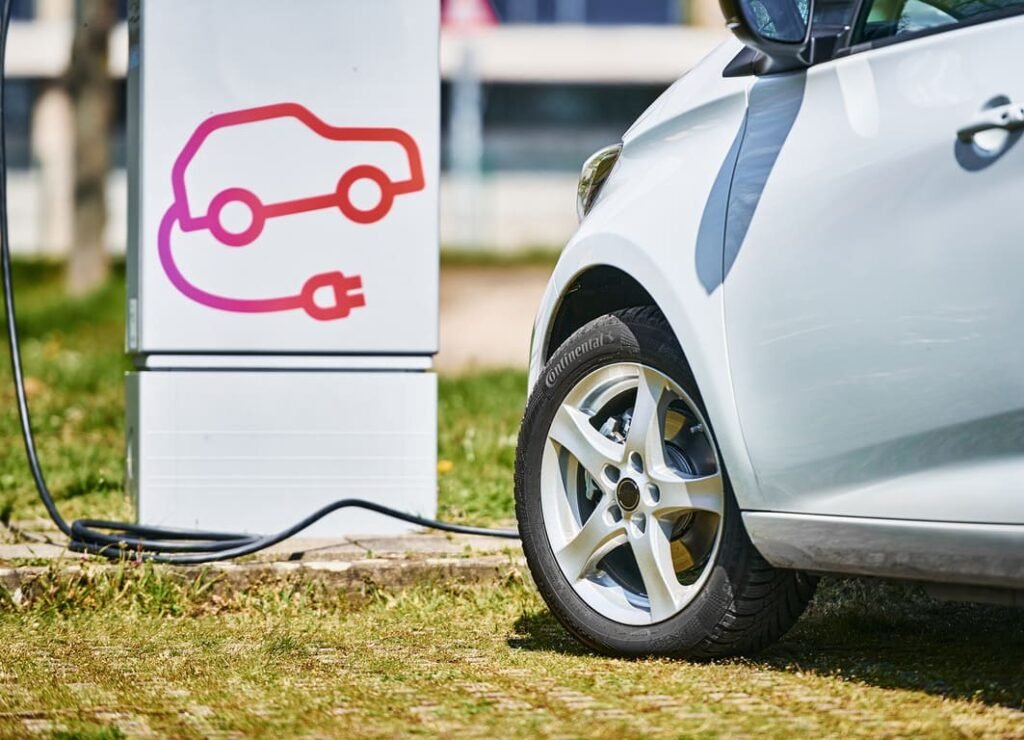 Continental es EV-Compatible en sus neumáticos de autos