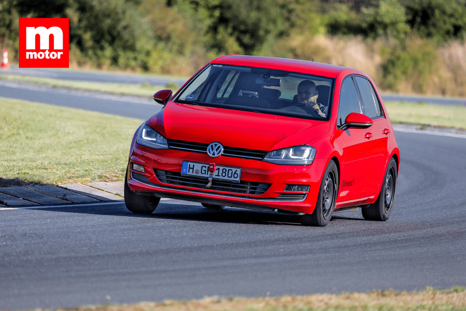 Coche en Prueba verano mejores neumaticos en 205-55-r16